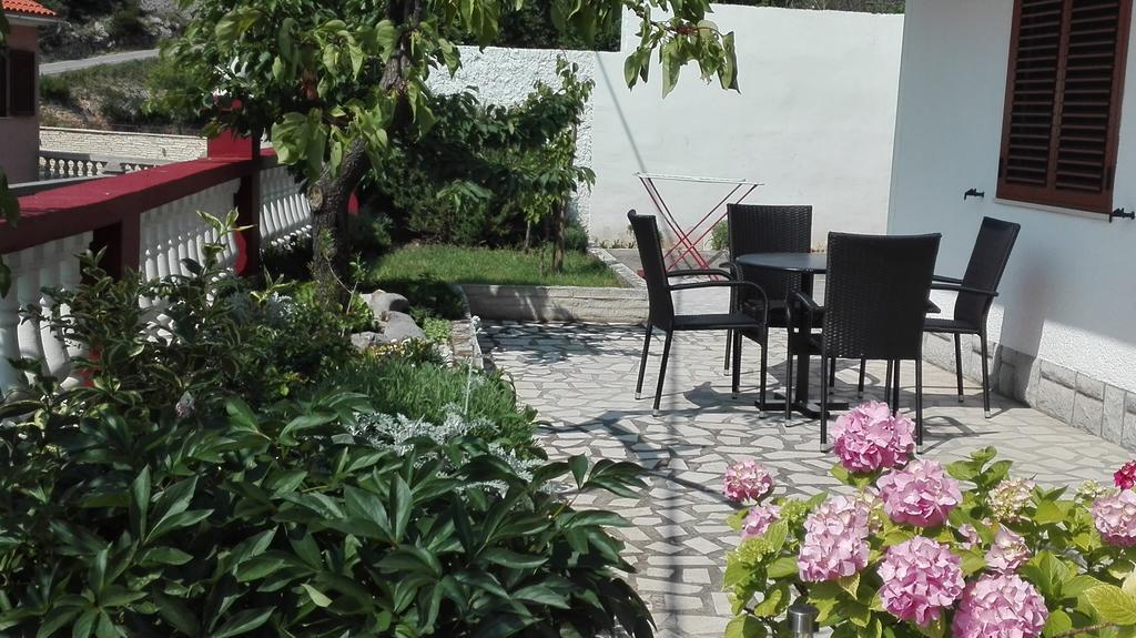 Apartment Dunja Senj  Eksteriør billede